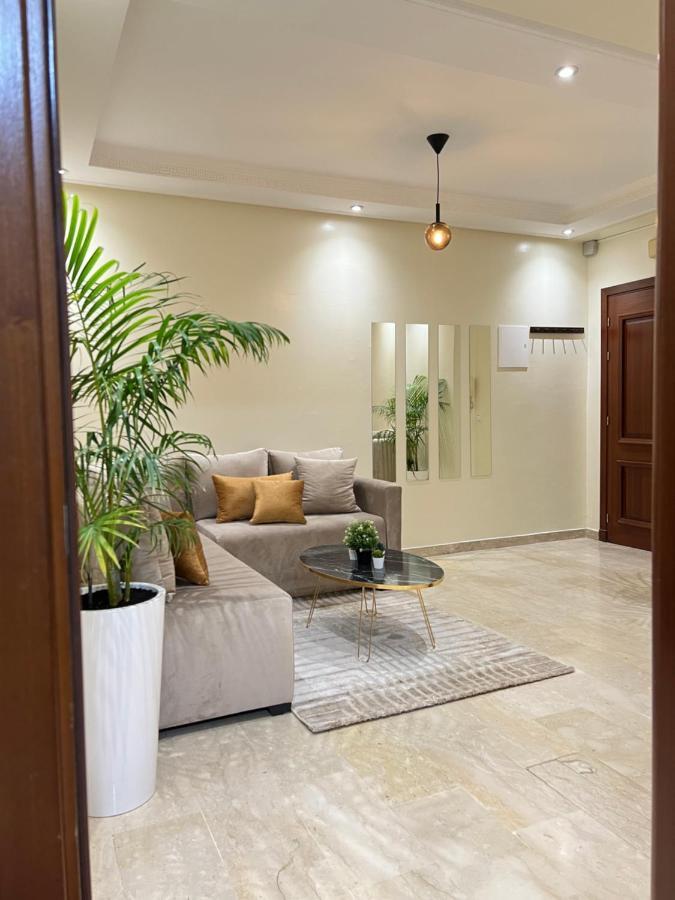 Suitouiss - Agdal 1 - Appartement A 2 Minutes De La Gare De Train Tgv Rabat Bagian luar foto