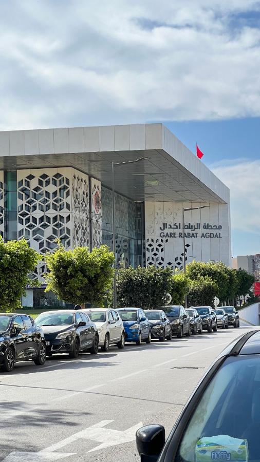 Suitouiss - Agdal 1 - Appartement A 2 Minutes De La Gare De Train Tgv Rabat Bagian luar foto